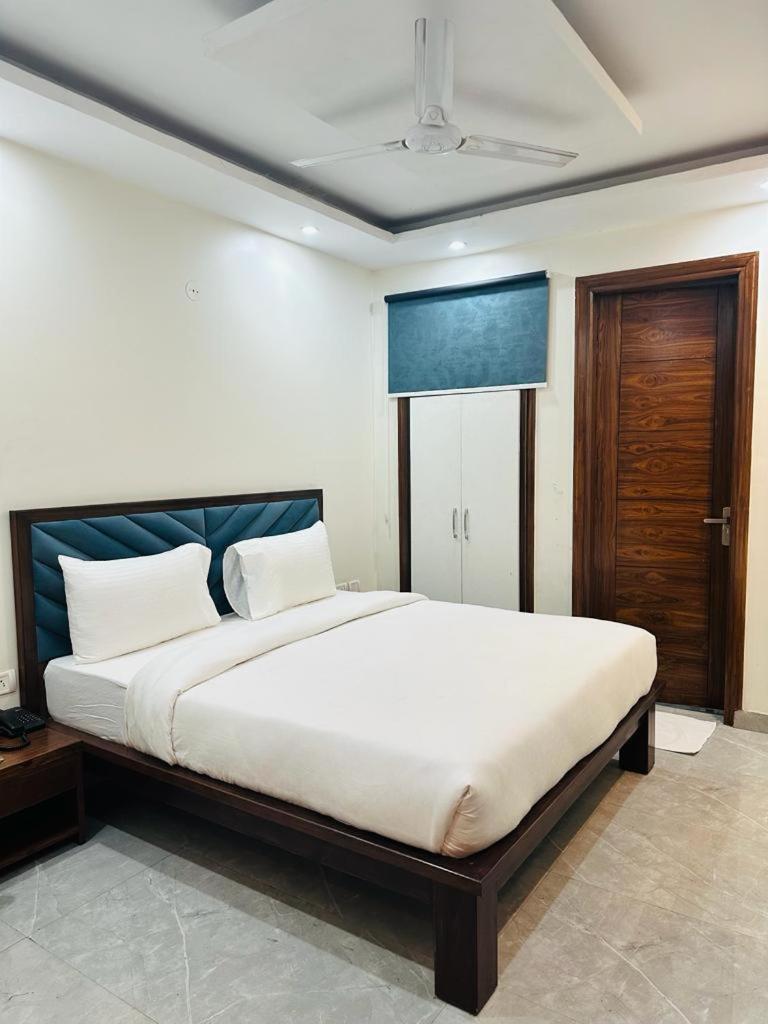 Hotel The Palm View By Grb 3*